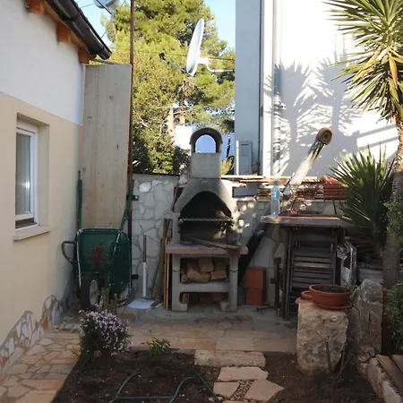 Apartamento With Parking Space Pomer, Medulin - 7374 Pula